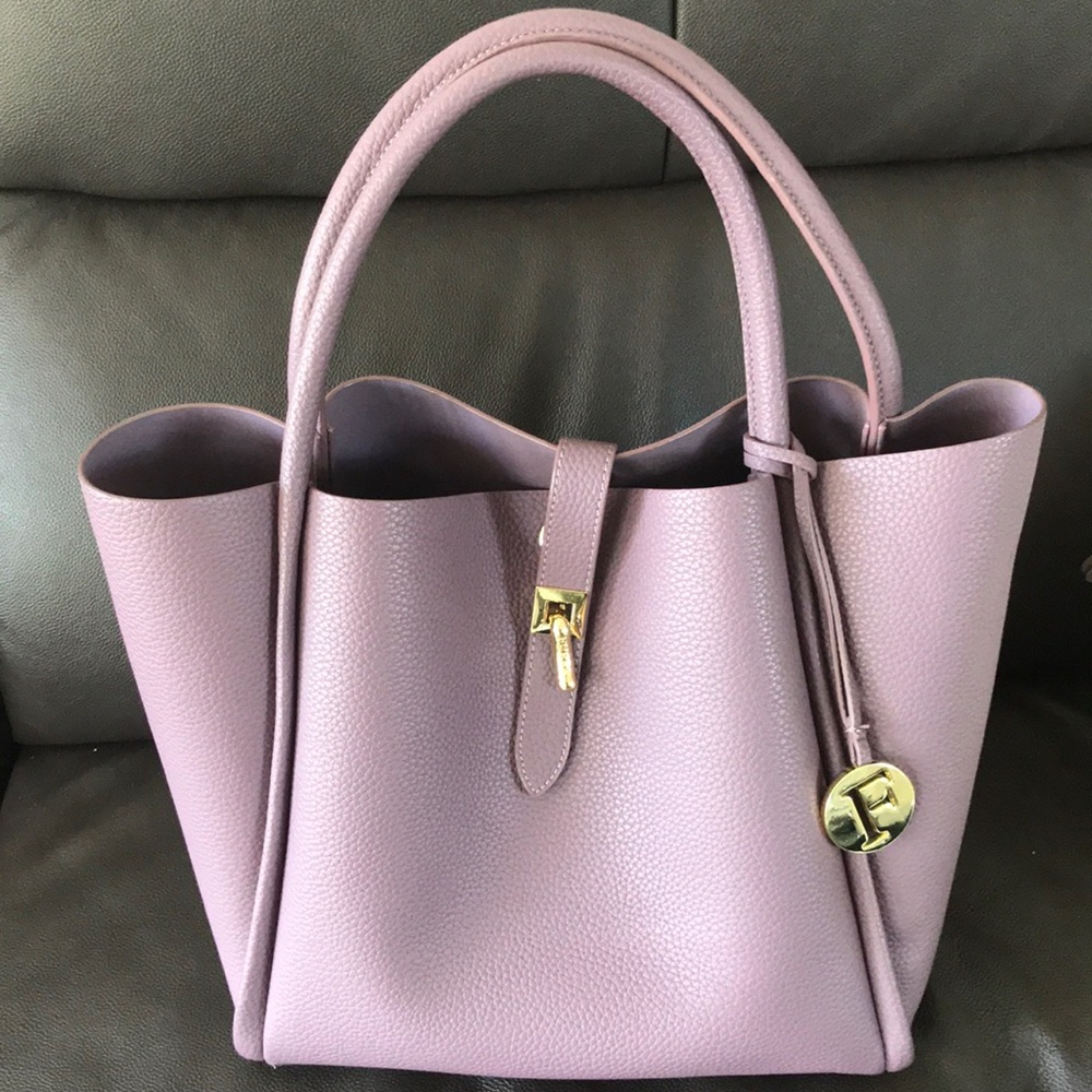 Purple tote with gold hardware